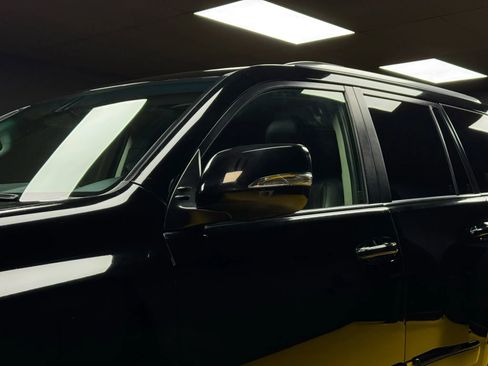 Used 2014 Lexus GX 460 image 9