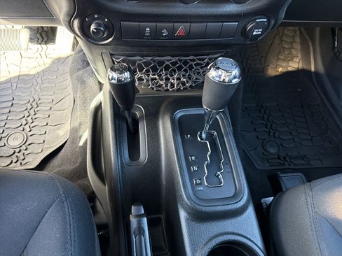 Used 2017 Jeep Wrangler Sport w/ Quick Order Package 24S image 24