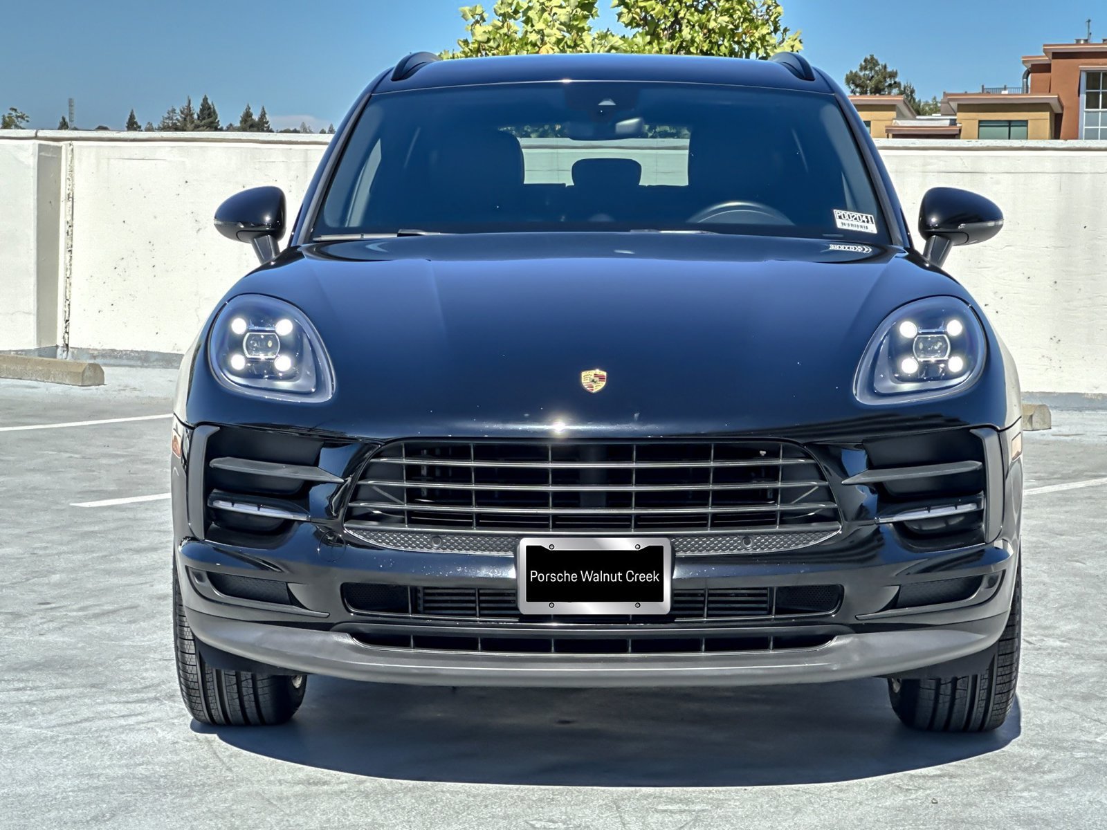 Certified 2020 Porsche Macan AWD/4WD image 12