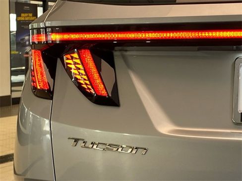 Used 2022 Hyundai Tucson SEL w/ Cargo Package image 25