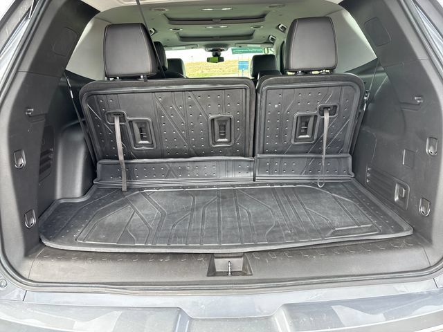 Certified 2020 Chevrolet Traverse Premier AWD/4WD image 27