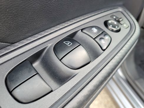 Certified 2025 Nissan Versa S w/ Trunk Package image 15