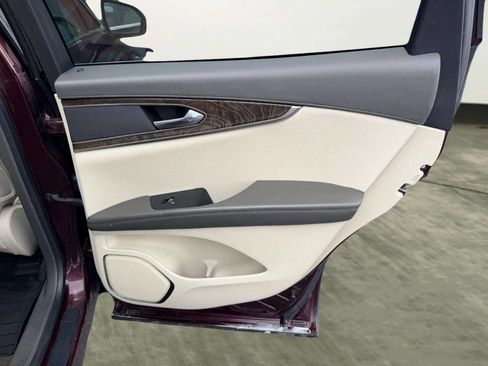 Used 2018 Lincoln MKX Reserve w/ Lincoln MKX Climate Package image 20