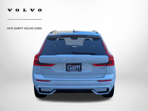 New 2026 Volvo XC60 B5 Plus w/ Climate Package image 4