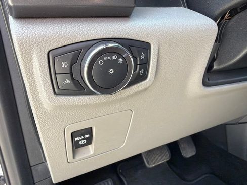 Used 2018 Ford F150 XLT RWD image 17