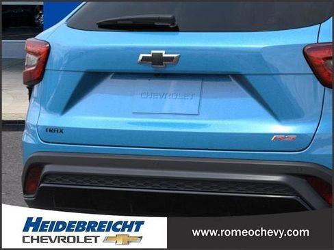 New 2025 Chevrolet Trax RS w/ Driver Confidence Package image 15