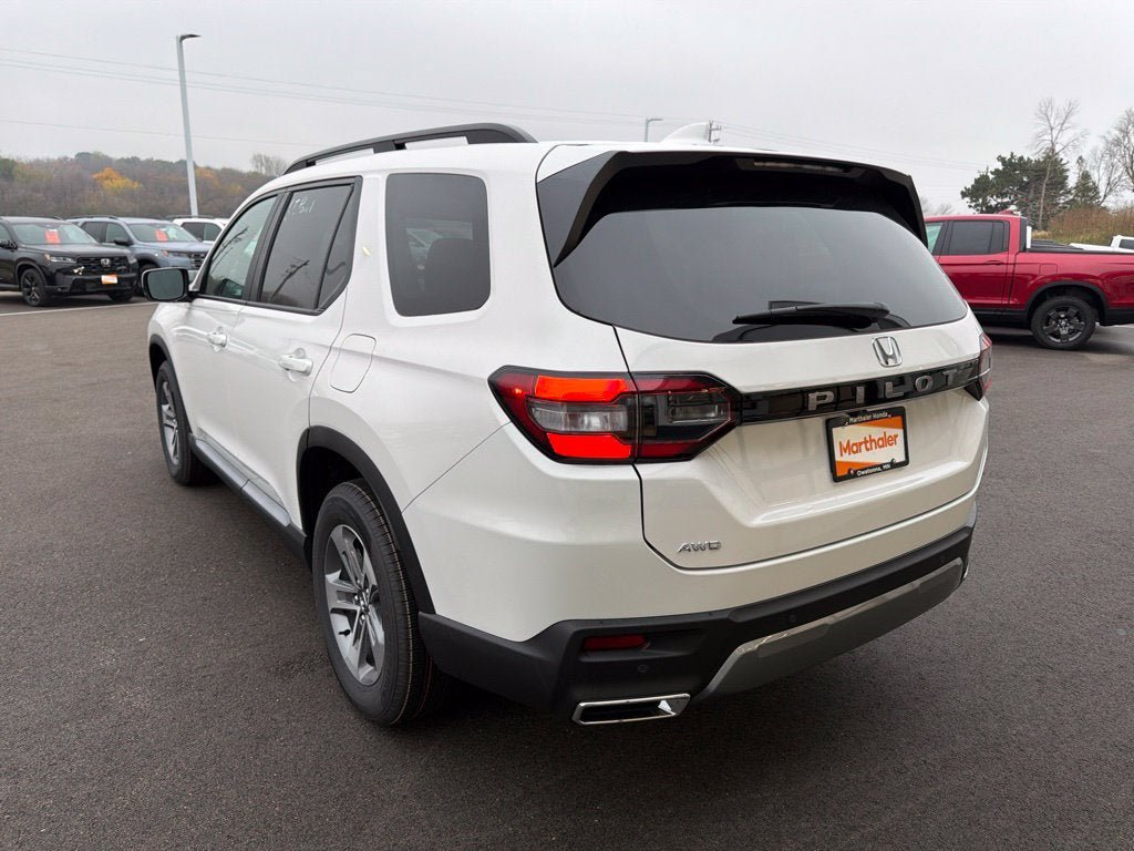 New 2026 Honda Pilot EX-L image 3