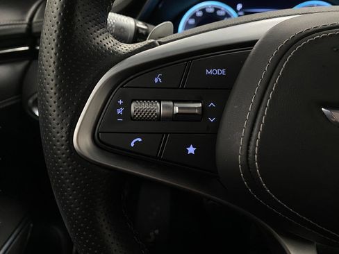 Used 2024 Genesis GV70 2.5T w/ Sport Prestige Package image 18