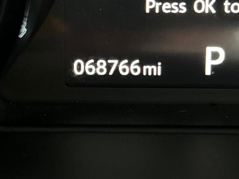 Used 2016 Jaguar F-TYPE S image 53