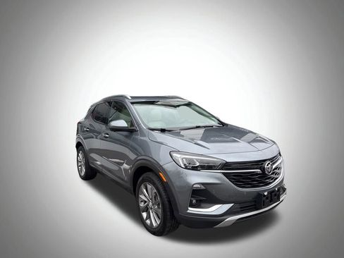 Used 2022 Buick Encore GX Essence w/ Advanced Technology Package image 7