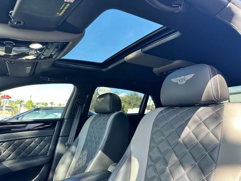 Used 2018 Bentley Flying Spur S V8 image 24
