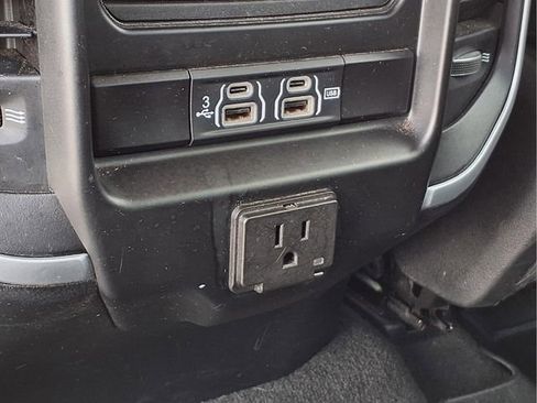 Used 2020 RAM 1500 Big Horn image 21