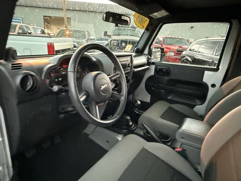 Used 2008 Jeep Wrangler X image 11