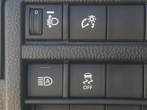 New 2026 Toyota Tacoma SR image 20