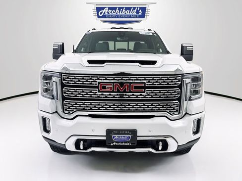 Used 2023 GMC Sierra 3500 Denali w/ Denali Ultimate Package image 2