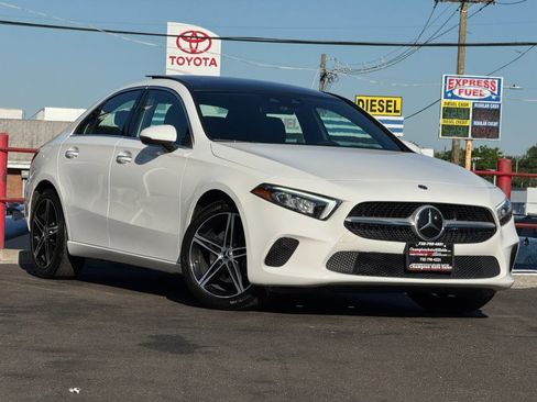 Used 2019 Mercedes-Benz A 220 4MATIC image 3