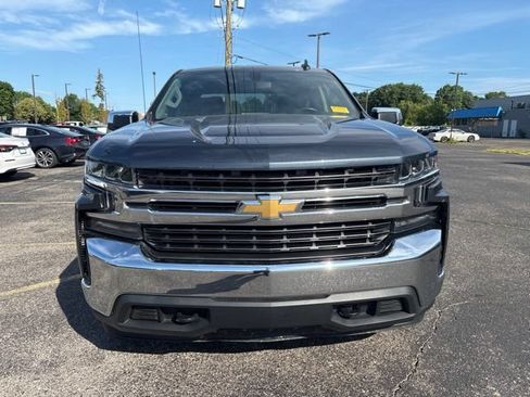 Used 2021 Chevrolet Silverado 1500 LT AWD/4WD image 8