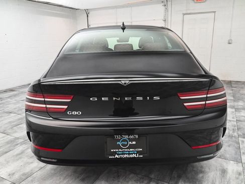 Used 2024 Genesis G80 image 5