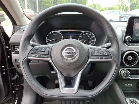 Certified 2023 Nissan Sentra SV FWD image 20