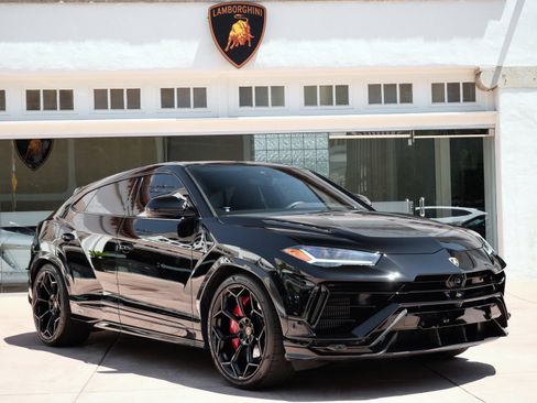Used 2024 Lamborghini Urus Performante AWD/4WD image 1