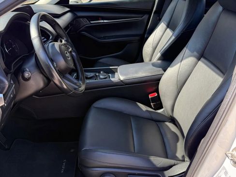 Used 2022 MAZDA MAZDA3 s image 12