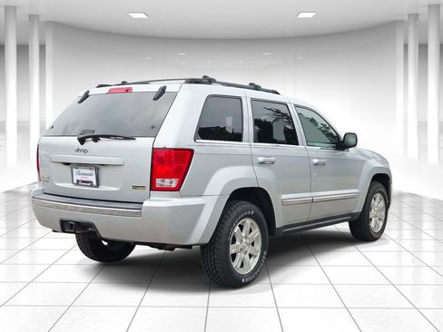 Used 2008 Jeep Grand Cherokee Limited w/ Trailer Tow Group IV AWD/4WD image 3