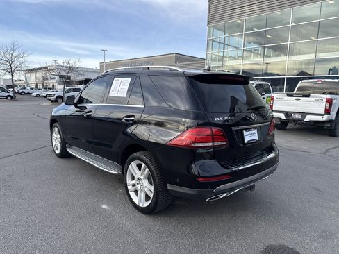 Used 2017 Mercedes-Benz GLE 350 4MATIC image 3