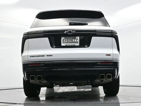Used 2024 Chevrolet Traverse RS image 55