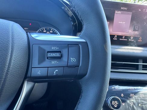 Certified 2025 INFINITI QX60 Pure image 21