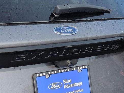 Certified 2022 Ford Explorer ST w/ Equipment Group 401A image 27