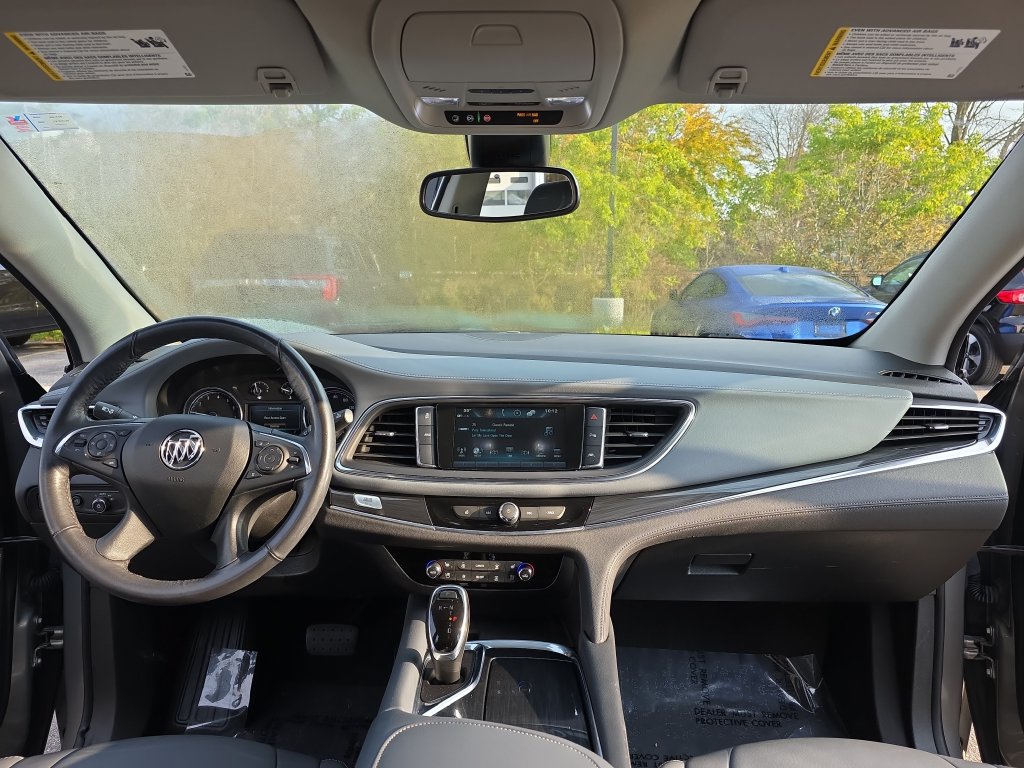 Used 2019 Buick Enclave Premium AWD/4WD image 39