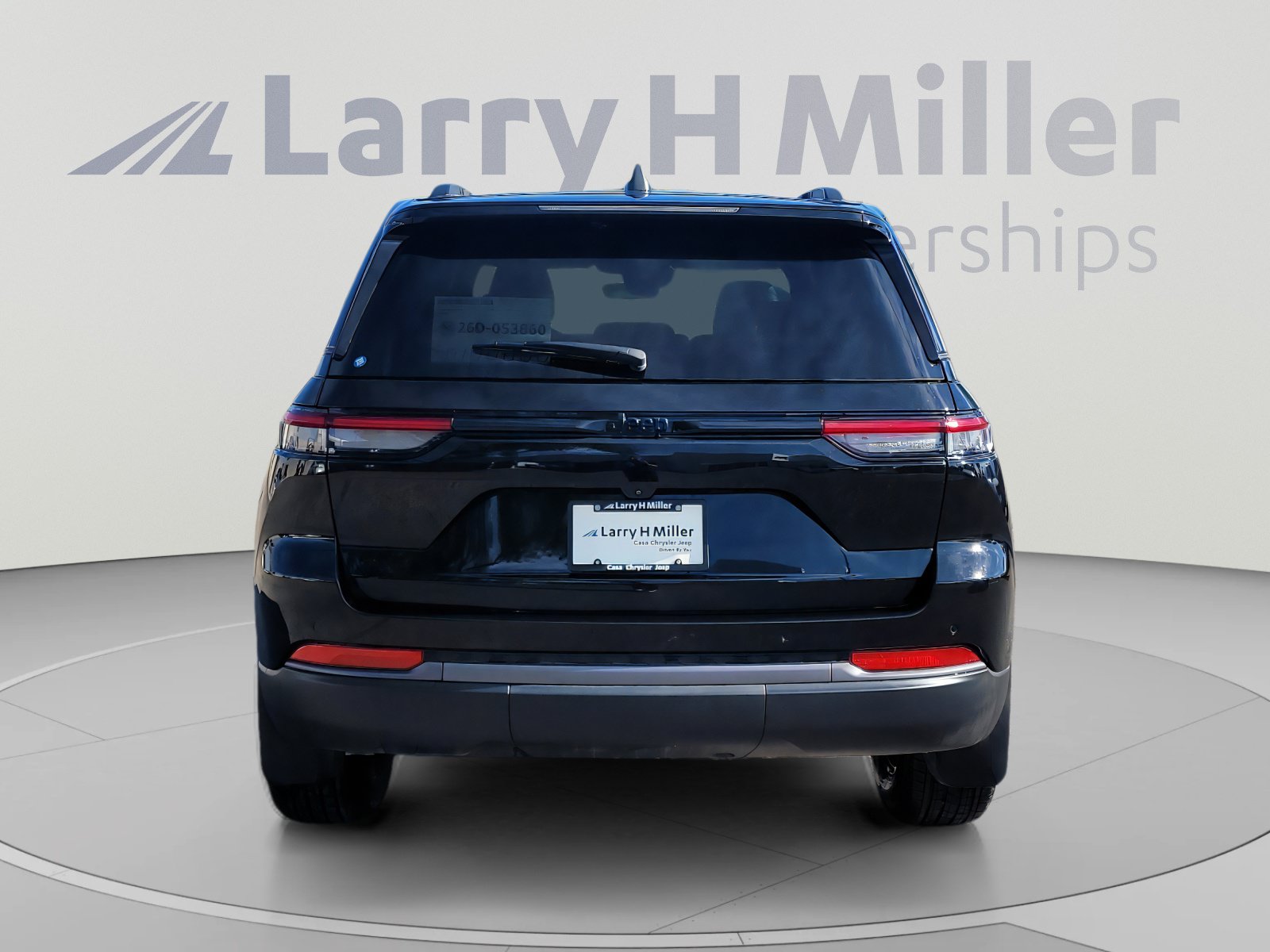 New 2026 Jeep Grand Cherokee Altitude AWD/4WD image 4