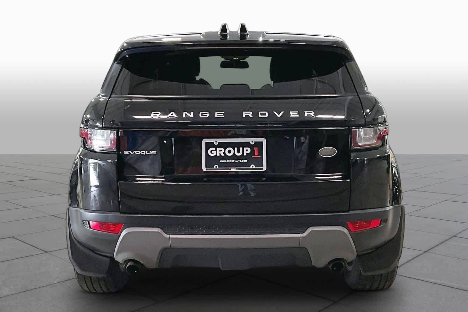 Used 2017 Land Rover Range Rover Evoque SE Premium AWD/4WD image 5