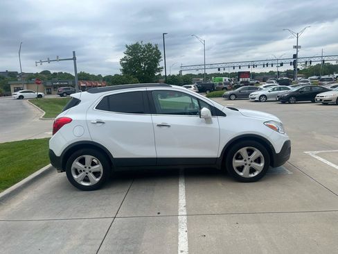 Used 2016 Buick Encore FWD image 5