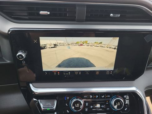 New 2026 GMC Sierra 1500 Denali w/ Denali Reserve Package image 15