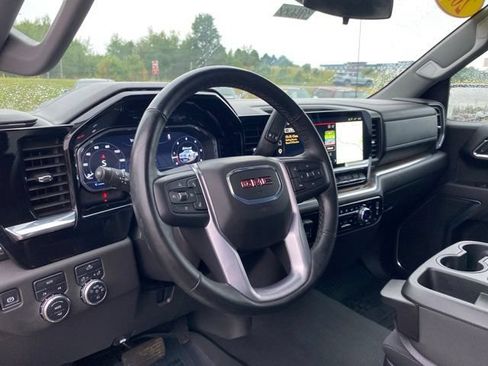 Used 2025 GMC Sierra 1500 Elevation AWD/4WD image 29