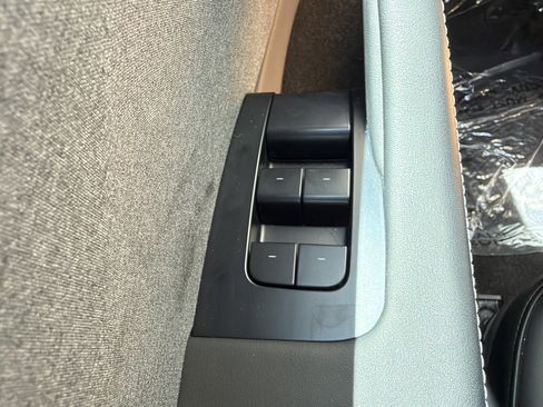 Used 2024 Tesla Model 3 RWD image 32