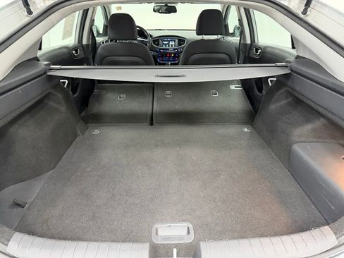 Used 2019 Hyundai Ioniq Plug-In Hybrid image 27