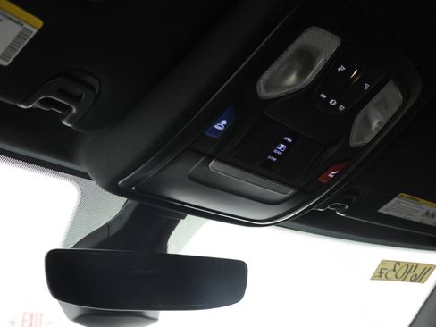 Used 2024 RAM 2500 Big Horn w/ Night Edition AWD/4WD image 12
