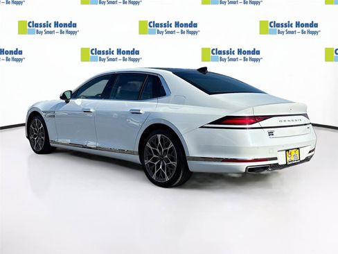 Used 2025 Genesis G90 3.5T image 5
