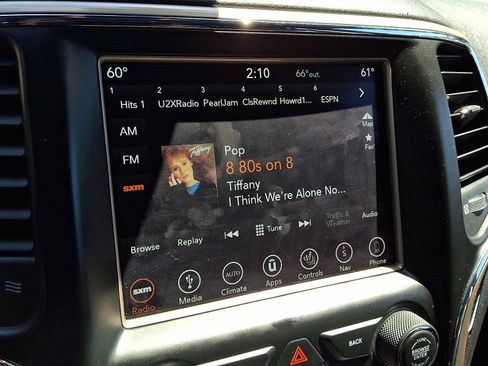 Used 2015 Jeep Grand Cherokee Summit AWD/4WD image 19