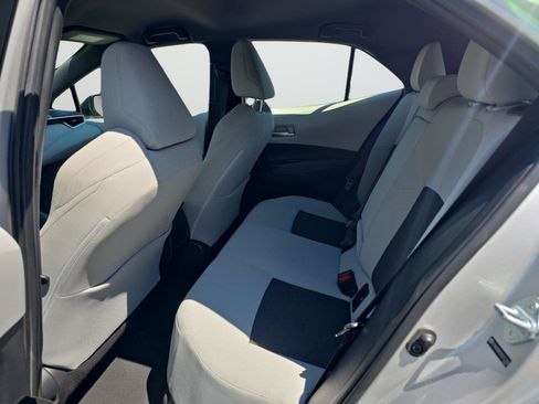 Used 2019 Toyota Corolla SE w/ SE Option Package FWD image 19