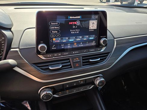 New 2026 Nissan Altima 2.5 SV FWD image 11