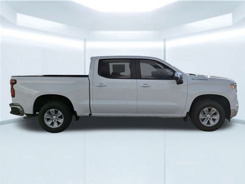 New 2025 Chevrolet Silverado 1500 LT w/ Safety Package RWD image 8