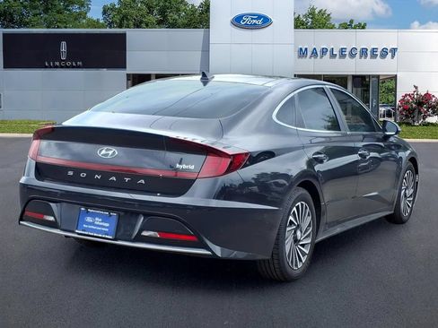 Used 2023 Hyundai Sonata Limited w/ Cargo Package FWD image 4
