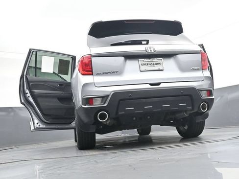 Used 2022 Honda Passport EX-L image 42
