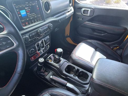 Certified 2019 Jeep Wrangler Unlimited Rubicon AWD/4WD image 28