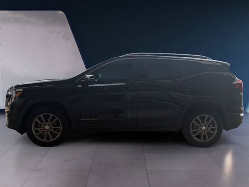 Used 2023 GMC Terrain SLT w/ Infotainment Package II AWD/4WD image 2