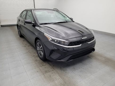 Used 2023 Kia Forte LXS image 13