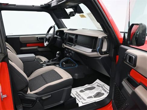 Used 2022 Ford Bronco Wildtrak image 25